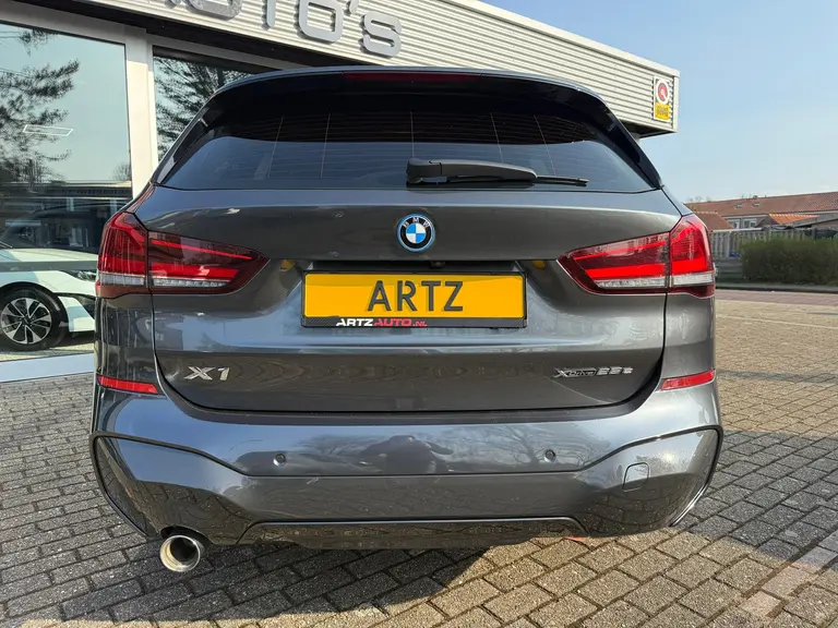 BMW X1 XDrive25e eDrive M Sport l Head-up l Leder afbeelding 14