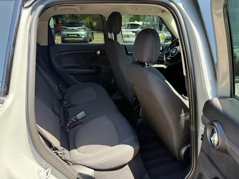 MINI Countryman 1.5 Cooper S E ALL4 Pepper II 225 pk afbeelding 15