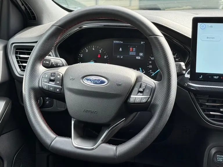 Ford FOCUS Wagon 1.0 EcoBoost Hybrid ST Line l BLIS l Winter pack l ACC l Cam afbeelding 8