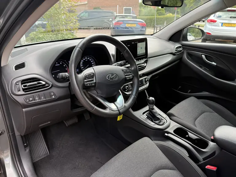 Hyundai i30 Wagon 1.0 T-GDi MHEV AUTOMAAT Comfort l LED l Carplay l Stuur/Stoel verw afbeelding 17