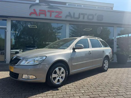 Skoda Octavia Combi 1.2 TSI Elegance Automaat l Xenon