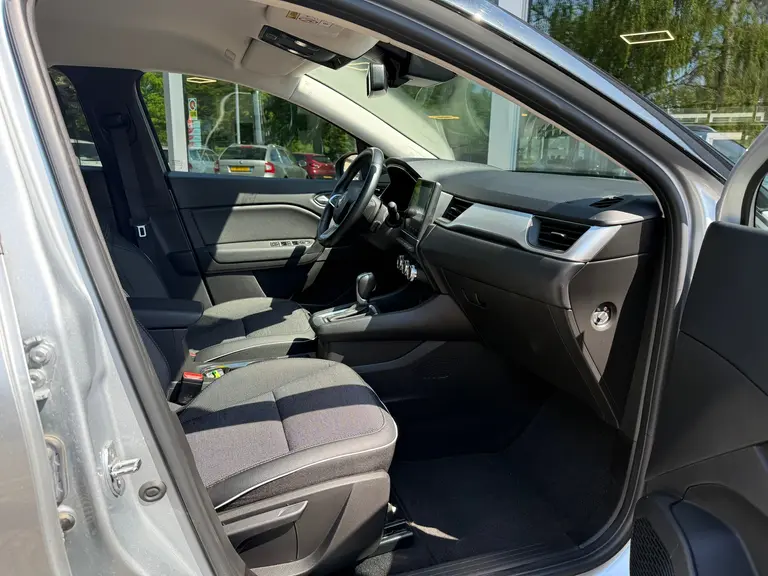 Renault CAPTUR (E-TECH PLUG-IN HYBRID) 160 INTENS afbeelding 12