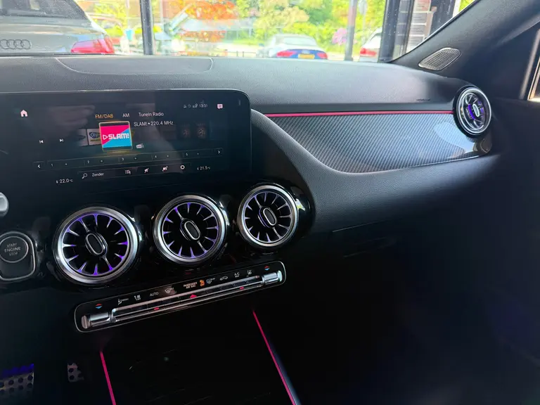 Mercedes-Benz GLA 250 e AMG Line I Panoramadak I Multibeam afbeelding 26