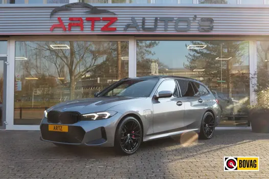 BMW 3 Serie Touring 330e LCI M-SPORT PRO