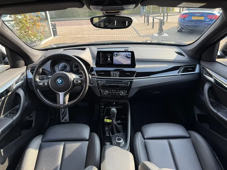 BMW X1 XDrive25e eDrive M Sport l Head-up l Leder afbeelding 8
