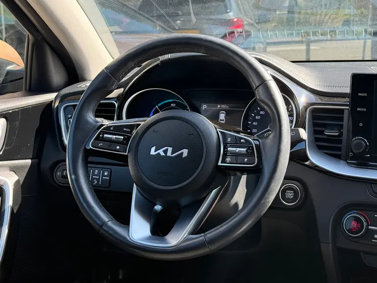 Kia Ceed Sportswagon 1.6 GDI PHEV DynamicPlusLine afbeelding 7