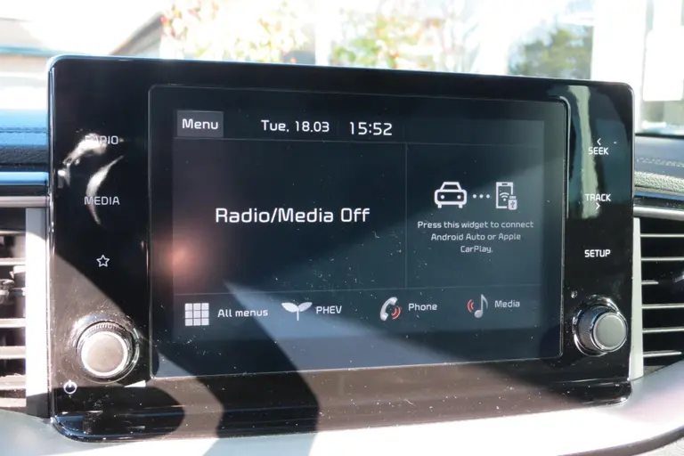 Kia Ceed Sportswagon 1.6 GDI PHEV DynamicPlusLine BlackLine l White Deleuxe Metallic afbeelding 19
