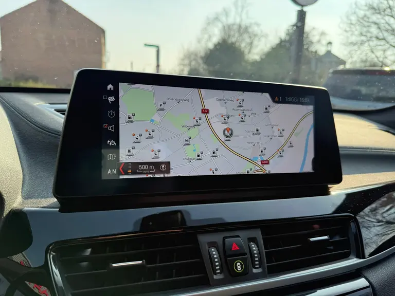 BMW X1 XDrive25e eDrive M Sport l Head-up l Leder afbeelding 21