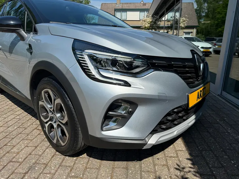 Renault CAPTUR (E-TECH PLUG-IN HYBRID) 160 INTENS afbeelding 11