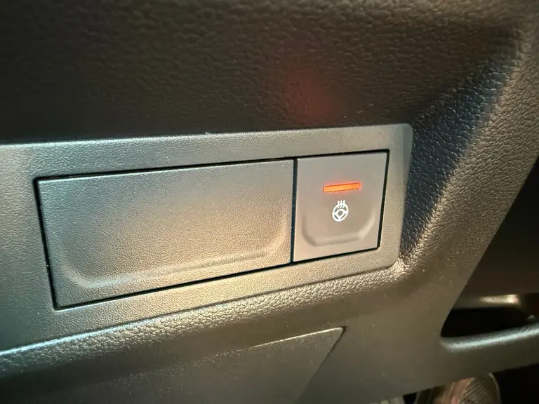 Renault CAPTUR (E-TECH PLUG-IN HYBRID) 160 INTENS afbeelding 19