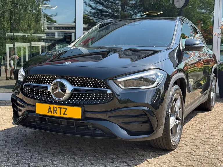 Mercedes-Benz GLA 250 e AMG Line I Panoramadak I Multibeam afbeelding 4