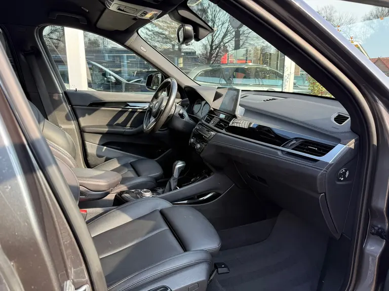 BMW X1 XDrive25e eDrive M Sport l Head-up l Leder afbeelding 6