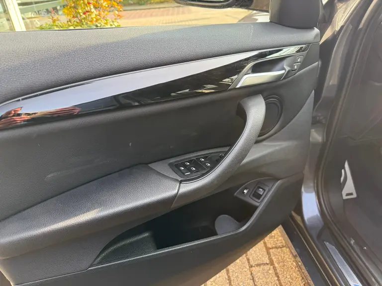 BMW X1 XDrive25e eDrive M Sport l Head-up l Leder afbeelding 19
