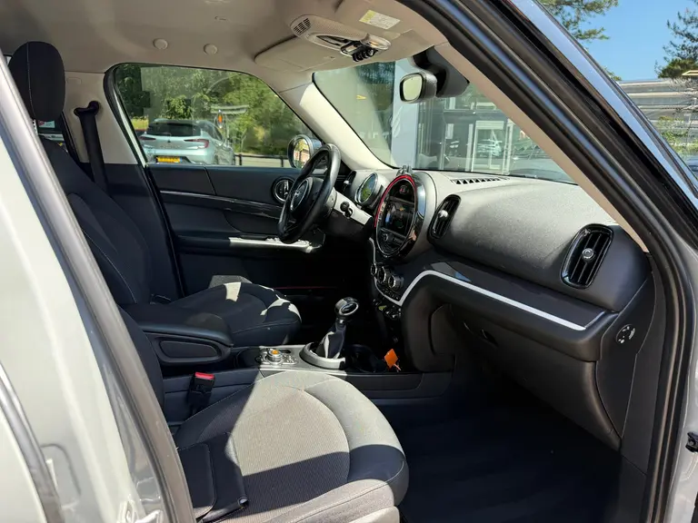 MINI Countryman 1.5 Cooper S E ALL4 Pepper II 225 pk afbeelding 14
