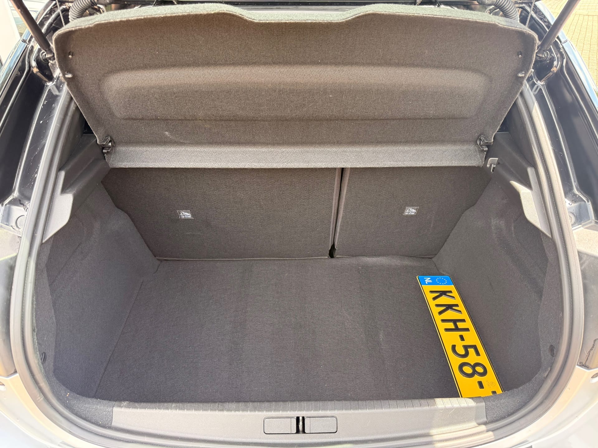 Opel Corsa 1.2 GS l Panoramadak l LED l Carplay l Winter pack l Blind-spot afbeelding 14