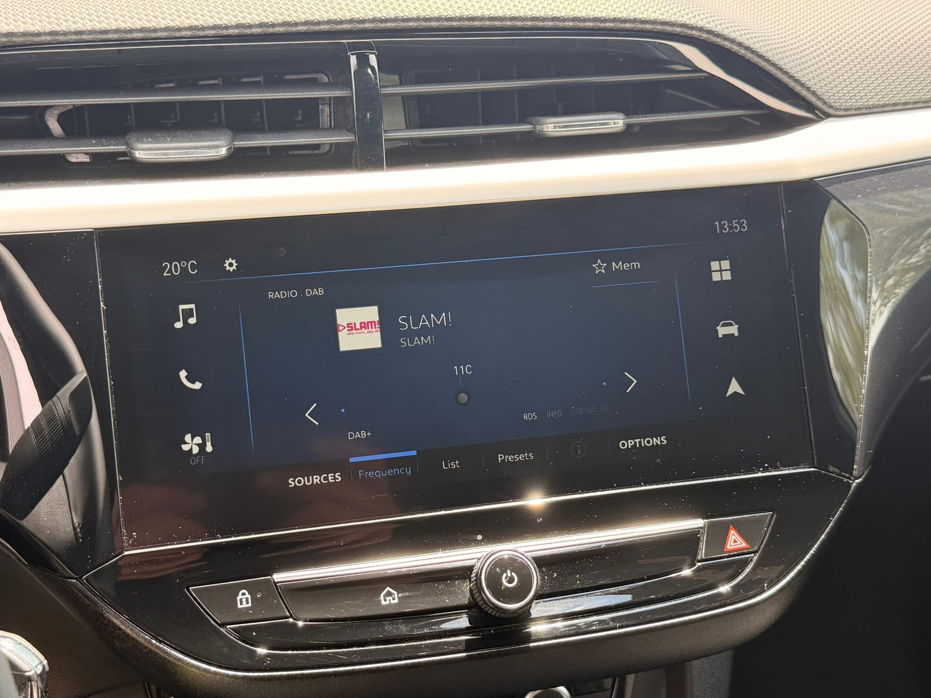 Opel Corsa 1.2 GS l Panoramadak l LED l Carplay l Winter pack l Blind-spot afbeelding 19