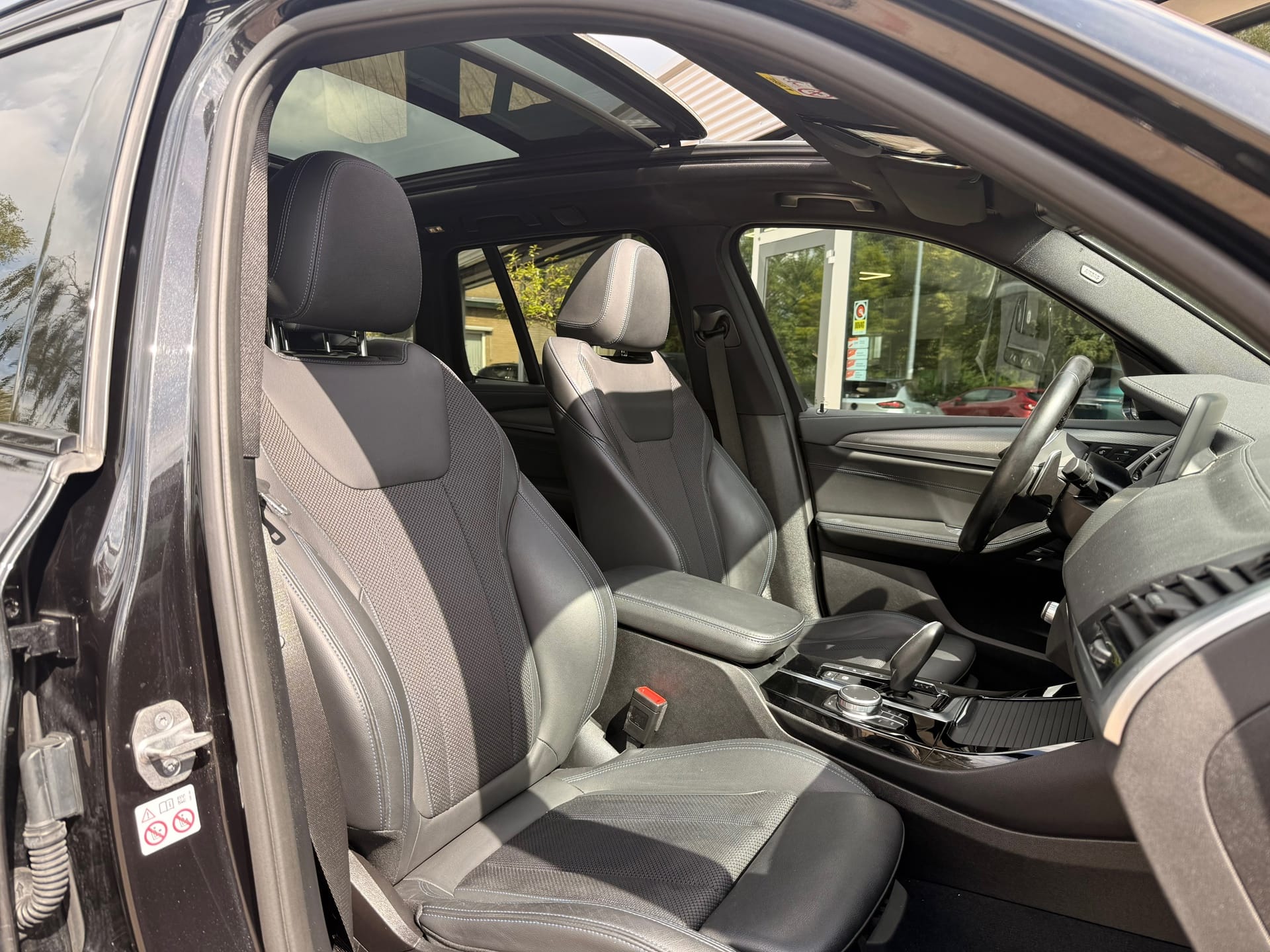 BMW X3 XDrive30e High Exe M-Sport | H.U.D | Pano | D.A.P| SOH 90.8 % afbeelding 7